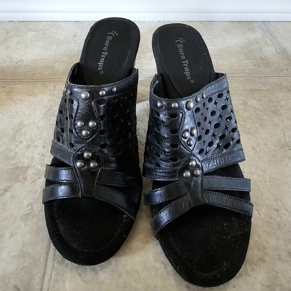 Baretraps wedges